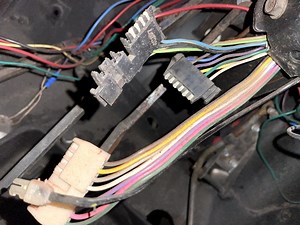 21 Circuit Wiring Harness in a CJ5 with a YJ column
