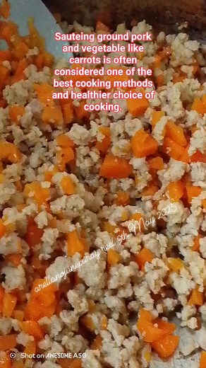 #cookingtime #sauteinggroundporkandcarrots #bestcooking #method #healthierchoice #cookingathome #simplelife #simplengulam | Arellano Puray June