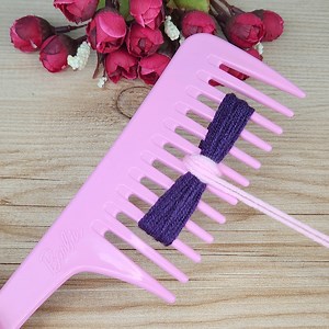 3.3K views · 51 reactions | Beautiful and simple  Great idea with comb and thread - Cute thread flower, you will love it | Knitting Fashion | Facebook
