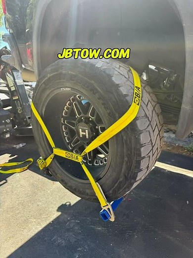 Jerr-Dan self loader using O.E. Strap with Fat Boys