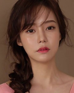 239K views · 10K reactions | V-line surgery, Cheekbone reduction, Forehead reduction, Rhinoplasty, Fat graft and Breast augmentation ✔ Click the link https://bit.ly/2T0uQsn | id Plastic Surgery Hospital Korea | Facebook