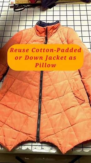 3.3K views · 37 reactions | Reuse Cotton-Padded or Down Jacket as Pillow #reusefashion #reuseandrecycle #pillowcase #pillowdesign #pillowmaking #makingvideo #diycraftsideas #trending2024reel #recycle #UpcycledCrafts #recycledfashion | All Girls' Things | Facebook
