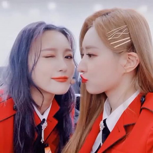 tam olarak suayeon^^^ #sua #siyeon #suayeon #siyeondremcatcher #suadreamcatcher #dreamcatcherkpop #dreamcatcher