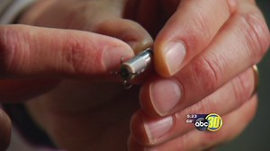 Mini pacemaker has no wires