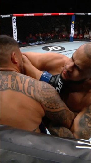 When Tallison Teixeira 🇧🇷 connects flush, it’s an IMMEDIATE finish! #UFCMacau