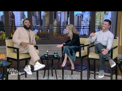 Anthony Anderson and His Celebrity Friends Bare All in "The Real Full Monty"