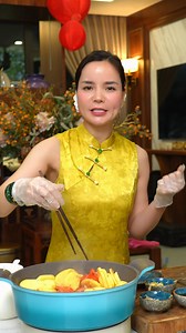 664K views · 11K reactions | Món này 99,99% chị e chưa ăn. Lẩu khoai tây cá tầm nhúng rau cần  | Hien Pham Home treatment | Facebook