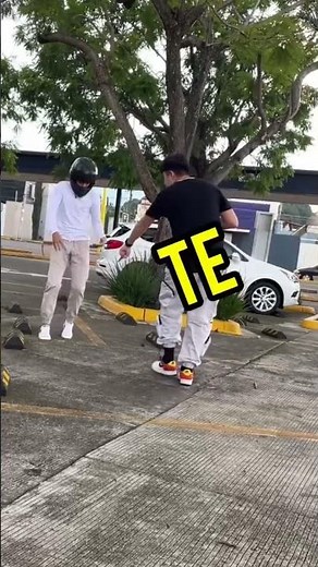 Broma de la cucaracha 🤣