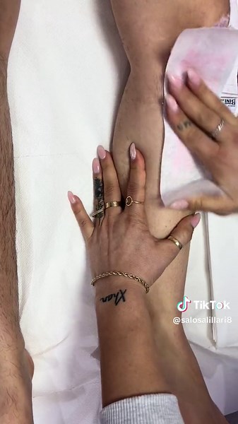 Mallu Legs Waxing Video - Hot Waxing Depilation Techniques