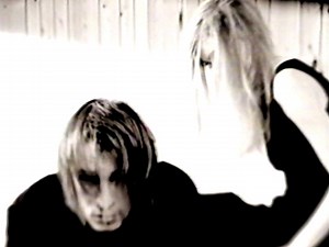 Garnier Fructis Shampoo Advert