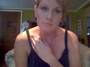 Selfie - pregnant mature plays