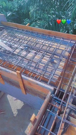 18 reactions | The structural integrity of any reinforced concrete structure depends, to a large extent, on the correct location of all reinforcing steel as shown on the project drawings. As a professional, a good working knowledge of the best practices are vital to ensure that the reinforcing steel is properly positioned in the correct location. #constructioninsightswithsaccltd #buildwithengrAssurance #buildingconstruction | Engr Assurance | Facebook
