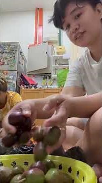 Sineguelas fresh from philippines 🇵🇭 😋😱😱😱😱😍