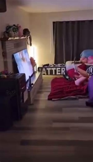 Caught fucking herself and still didn’t stop 🔥🔥🔥#goonette #pornaddict #selfpleasure #caughtmasturbating #chudai #pornfetish #loudmoan