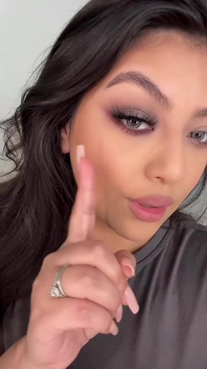 #beginnermakeup #eyeshadowtutorial #makeuptutorial | Lupe Torres