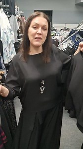 4K views · 56 reactions | Juodas, itin prabangiai atrodantis...