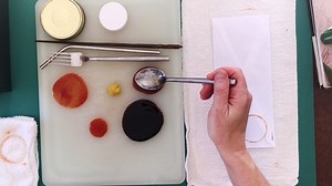 Create a series of prints with Ms. Taryn using objects found in the kitchen! You will need the following supplies: -Paper -Suspensions (like ketchup, mustard, other sauces/condiments without oil) -Kitchen objects (like forks, caps, lids, metal/hard plastic with negative space) -2 towels: 1 dry and 1 wet for cleaning -Flat surface (like non-absorbent cutting board, metal tray, ceramic plate) Share your works of art! Adults, please take a photo or video of your young ones' prints: http://lincolnce