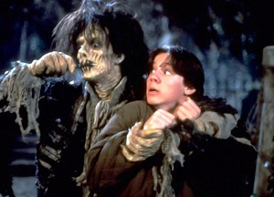 This Is What Max From Hocus Pocus Looks Like Now