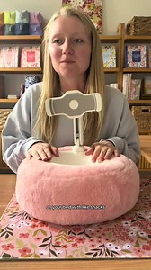 Testing a cozy Kindle stand that holds snacks and every case