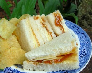 Ploughman's Lunch (British Pub Lunch) Recipe - Chef's Resource Recipes