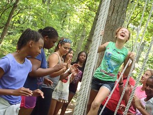 40 Outdoor Team Building Activities: The Ultimate Planner's Guide - Active Outdoors