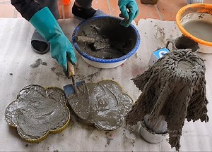 FUN AND EASY - Great Ideas Cement Craft - Make beautiful flower pots from cloth foot rugs | Motcraft