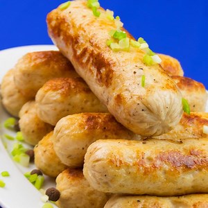 58K views · 391 reactions | Homemade chicken meat sausages. A simple and healthy recipe that is worth trying! See here the full recipe => https://youtu.be/Yc6kLu-3YiY | Appetizing.tv | Facebook