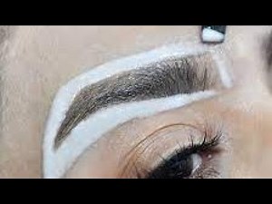 Bleaching eyebrows at home