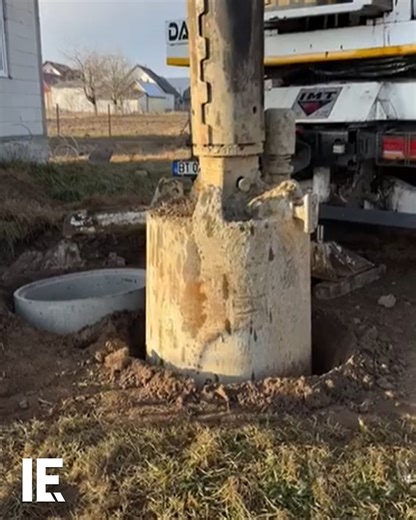 Digging wells has always been a hard job, impacting the local area. Precision diggers can minimize the impact of the process. They can also deliver regular well-shafts in a fraction of the time. | Interesting Engineering