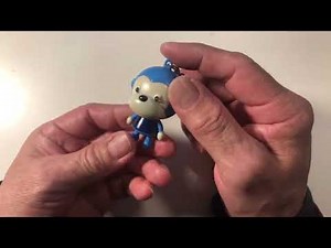 HOW TO REPLACE THE BATTERY ON Monkey Flashlight Keychain🤙