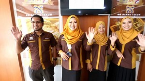 2.8K views · 69 reactions | Video info berkenaan AR RAHNU TEKUN Nasional untuk tontonan anda semua, temuramah bersama pelanggan di beberapa cawangan Ar Rahnu TEKUN Nasional turut diselitkan di dalam video ini. Selamat menonton, jangan lupa klik HD yaa !! #MyTEKUN #TemanNiagaAnda #ArrahnuTEKUNNasional | Tekun Nasional | Facebook