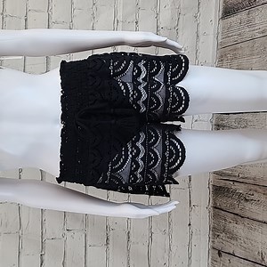 Miken Swim Scalloped Lace Cover-Up Swim/Beach Shorts in Black - NWT