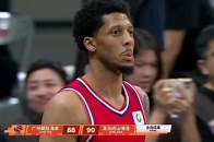 赛后众生相｜威金顿失绝杀三分显落寞 青岛主帅道出取胜关键_腾讯新闻