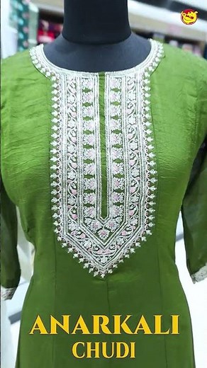 🎄✨ CHRISTMAS LADIES COLLECTION | Festive Outfits for Women | Latest Holiday Fashion 2025