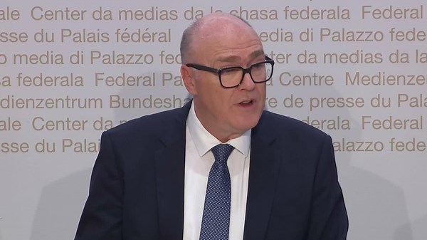 Martin Pfister zu Beschaffung von Kampfflugzeugen