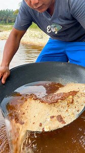 Discovery of rusty gold mud in a gold river, panning for gold #discovery #rusty #gold #model #goldriver #panningforgold #goldpanning #panning #blacksand #lucky #goldnugget #goldhunting #goldmining #golden #GoldenRiver #lookingforgold #Looking #goldprospecting #golddiscovery #mendulangemas #tambangemas | Nepri Andries