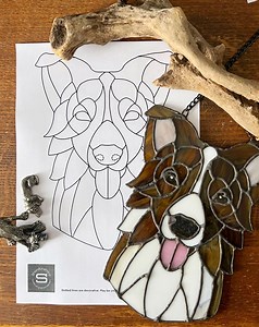 Stained Glass Pattern Border Collie Suncatcher - Etsy UK