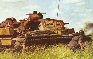Panzer III with 5cm gun > WW2 Weapons