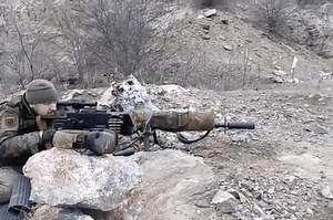 Súng máy cổ PM M1910 chống 'chiến thuật biển người' được ưa chuộng trở lại