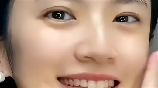 素颜也自信！POLA B珀瓶面霜（小棕瓶）深层修护肌肤，京东专享礼遇。每天早晚使用，敏感肌也不怕，上妆更服帖，生活琐碎也能从容面对。