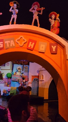 13K views · 208 reactions |  Can you find Donald Duck? 藍 | Chip and Company | Facebook