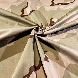 [Hot Item] Saudi Arabia Printing Ripstop Polyester/Cotton 3-Color Desert Camouflage Fabric for Uniform/Clothes