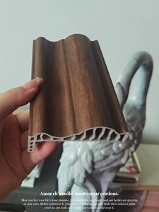 MDF，WPC，PVC，VENEER door frame line profile wrapping machine. #Whatsapp: 86 158 4052 9588 www.zhtmachinery.com #hotPUR #hotprofilewrapping #FurnitureProfilePackagingMachine #PvcPurStrips | Liaoning zhan hong tu Machinery Equipment Co.,Ltd