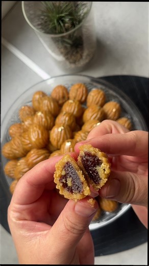 Makrote Fourrés aux Dattes: Recette Délicieuse