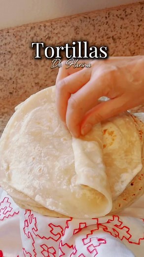 2.3M views · 26K reactions | Full recipe later today! #comida #parati #tortillas #flourtortillas #easyrecipe #foodie #mexico | Pina Magaña | Facebook