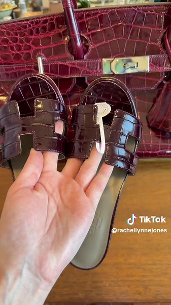 New Oran sandal unboxing! Sourced by, Anna: @Anna #hermes #hermesbirkin #hermesbag #hermesunboxing #hermesbags