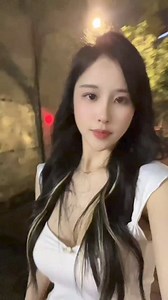 Chinese girl | Wang Feng