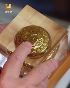 1.9M views · 46K reactions |  Desde un reloj difícil de activar, hasta una pluma que técnicamente está prohibida ¿cuál es la favorita de Rick?  ¿Te gustó este video? Cuéntanos por qué abajo en comentarios. #ElPrecioDeLaHistoria | HISTORY | Facebook