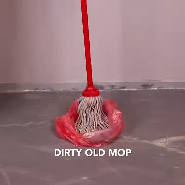 984K views · 1.6K reactions | The secret to cleaning a dirty mop | MetDaan Tips | Facebook