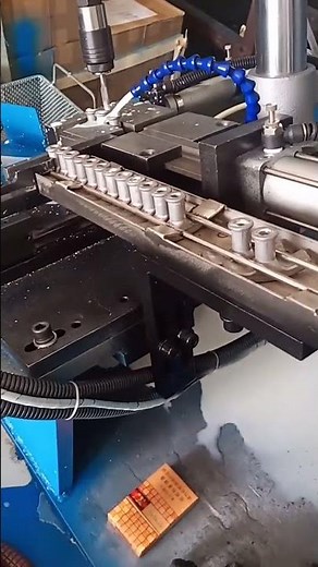 automatic tapping machine